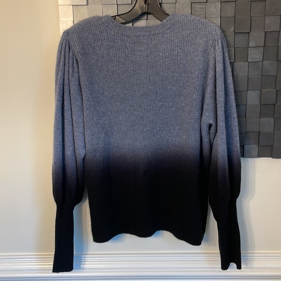 Nicole Miller Cashmere Sweater - Picture 8 of 10